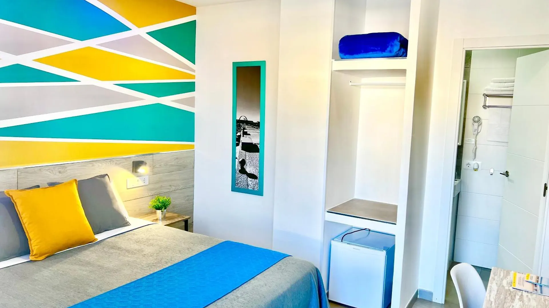 Dori Rooms Hostal Tarifa