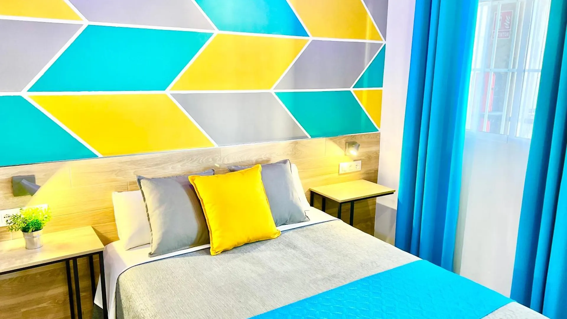 Dori Rooms Hostal Tarifa