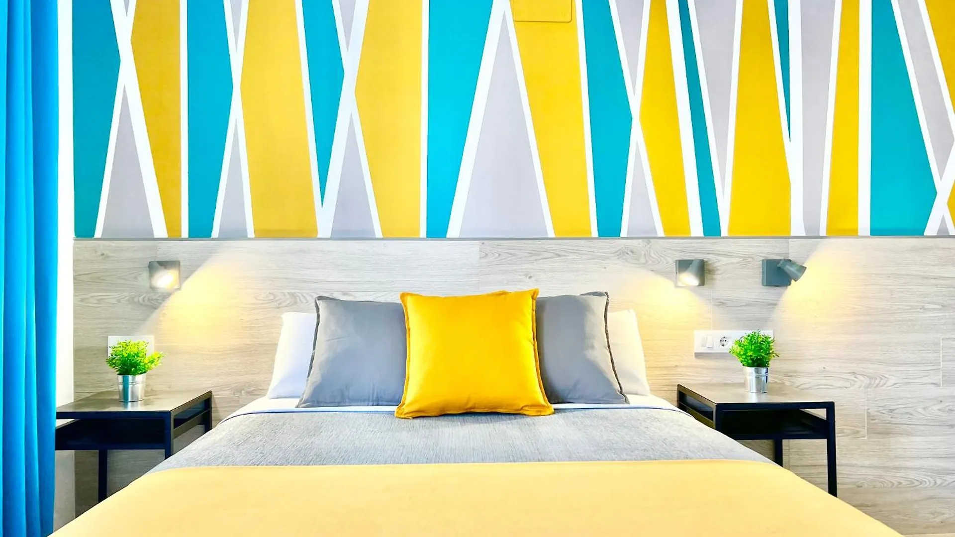 Dori Rooms Hostal Tarifa Spain