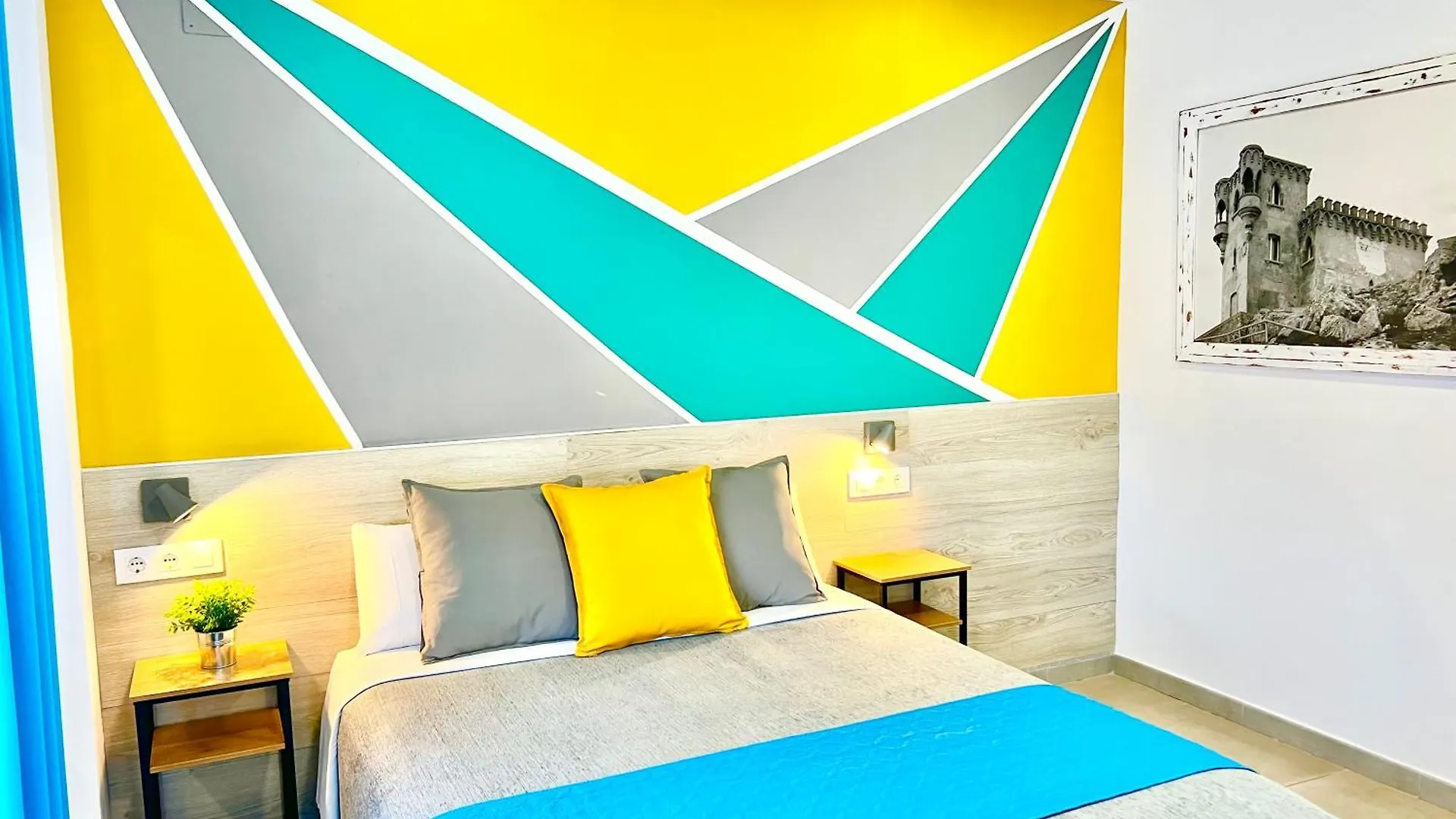 Dori Rooms Hostal Tarifa 0*,  Espanha